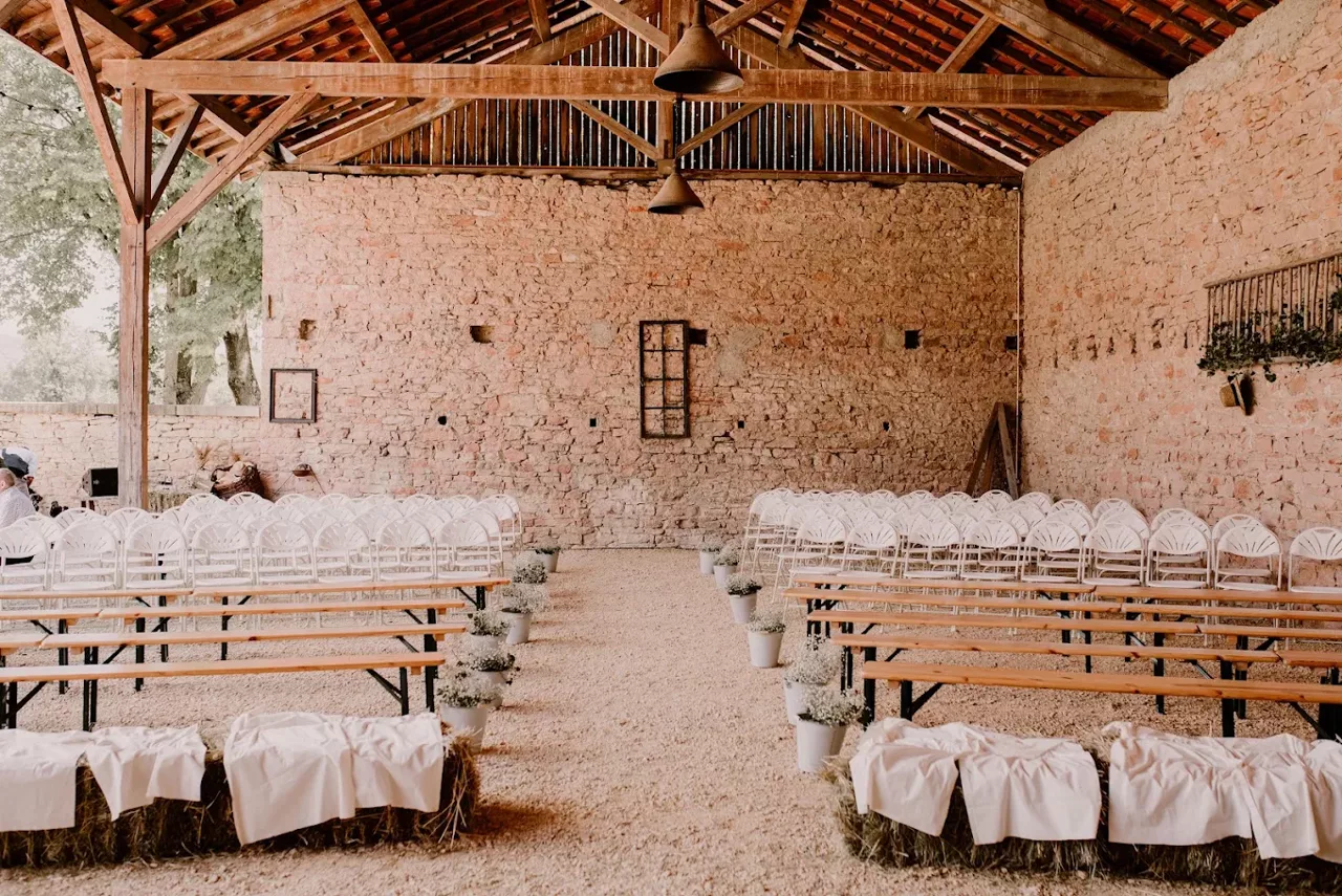 Domaine des Marais — la grange de cérémonie